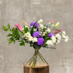 Handpicked floral arrangements from Benty Flowers’ Artist’s Choice collection, featuring creative and unique designs.