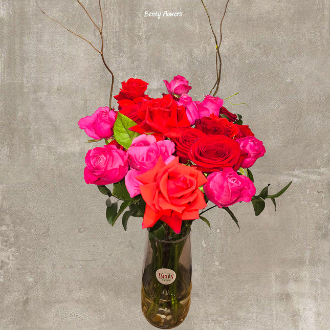 Red & Pink Valentine’s Roses: 24 Stems in Vase | Fresh Delivery Melbourne