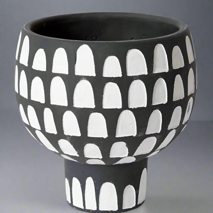 Decorative Black and White Pot with Modern Design