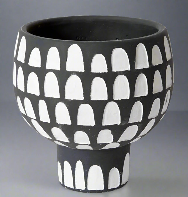 Decorative Black and White Pot with Modern Design