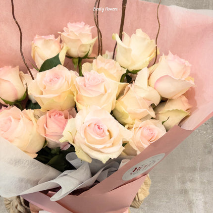 Close-up view of Blush Pink Rose Bouquet – Elegant Floral Gift for Any Occasion